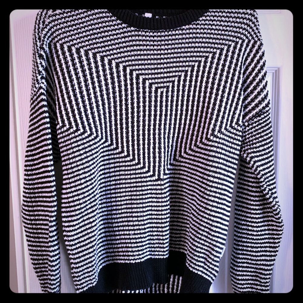 RVCA knit sweater / top
